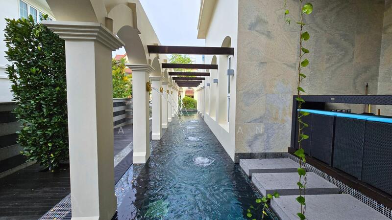 ⭐️ RARE Priced Attractively Move-In GCB in the Heart of Novena, , 6 Bedrooms, 9,500 sqft, Good Class Bungalow For Sale, by Alvin Tan, 60086926 - Pool - PropertyGuru.com.sg