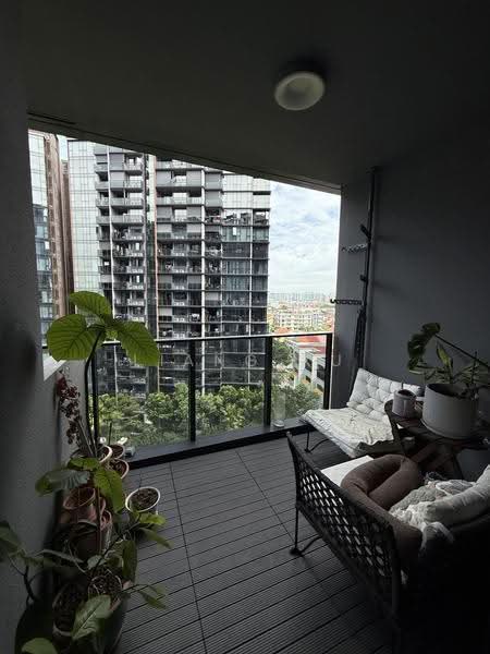 Parc Esta, 914 Sims Avenue, Eunos / Geylang / Paya Lebar, 2 Bedrooms, 743 sqft, Condominium For Rent, by Liang Xu, 60086927 - Balcony in living room - PropertyGuru.com.sg
