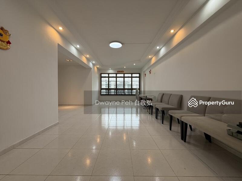 For Rent - 587 Woodlands Drive 16