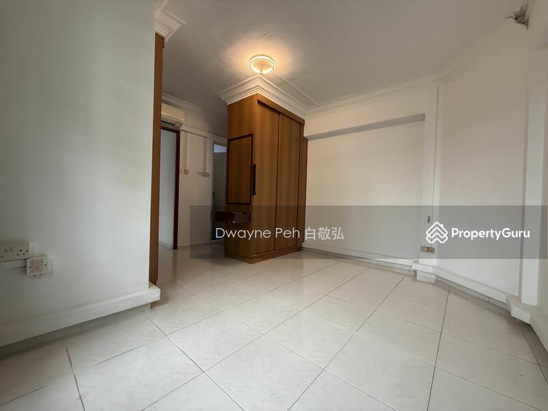 For Rent - 587 Woodlands Drive 16