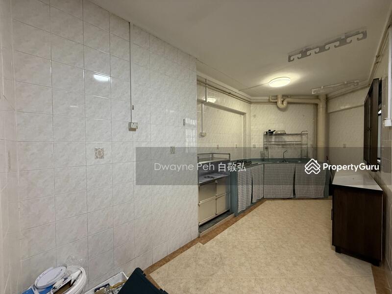 For Rent - 587 Woodlands Drive 16