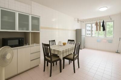 For Sale - 476 Ang Mo Kio Avenue 10