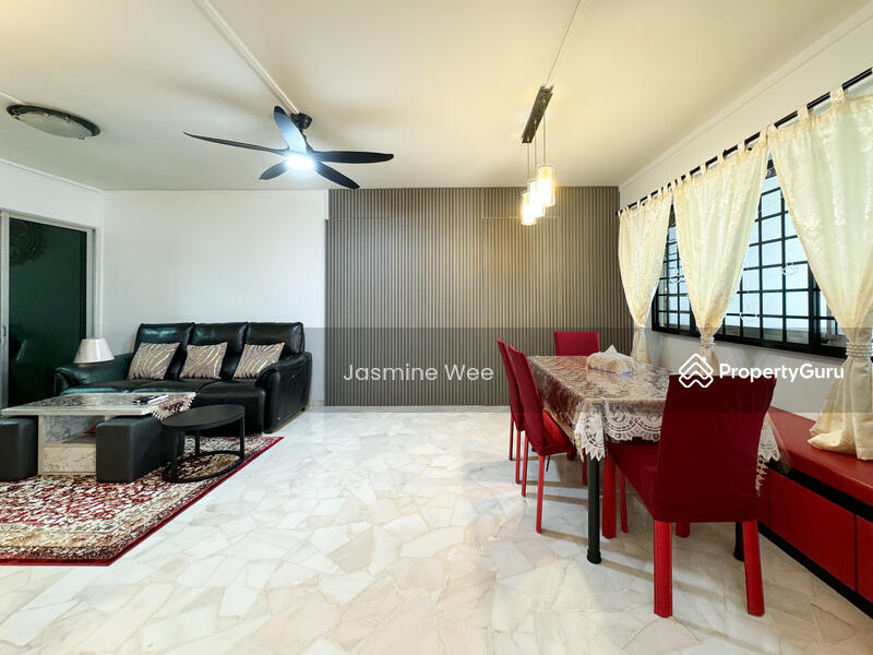 For Sale - 554 Pasir Ris Street 51