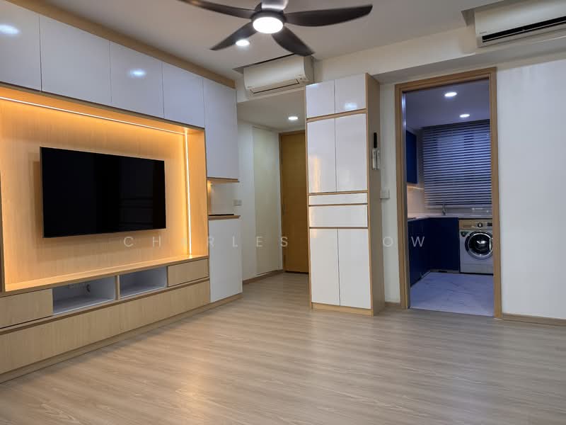 Hedges Park Condominium, 77 Flora Drive, 2 Bedrooms, 915 sqft, Condominium For Sale, by Charles Chow, 60087112 - PropertyGuru.com.sg