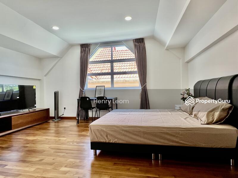Junior Master Bedroom