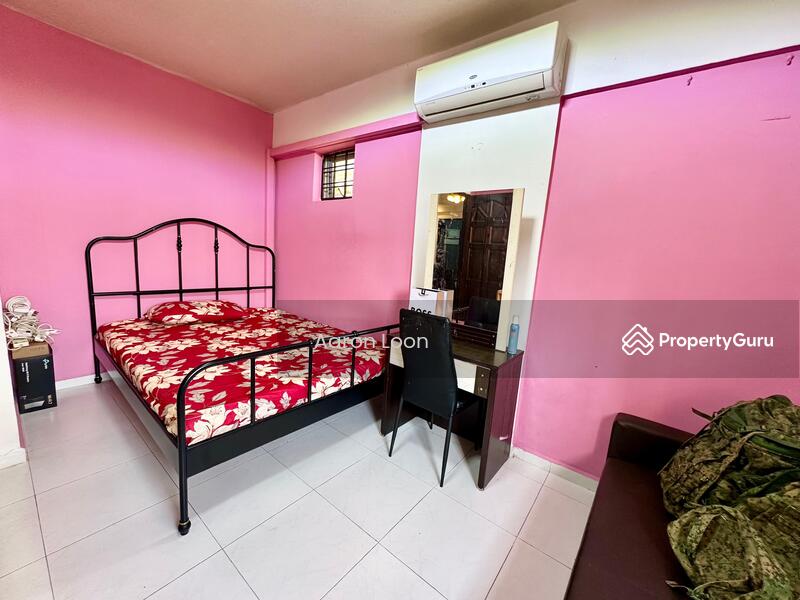 For Sale - 318 Tampines Street 33