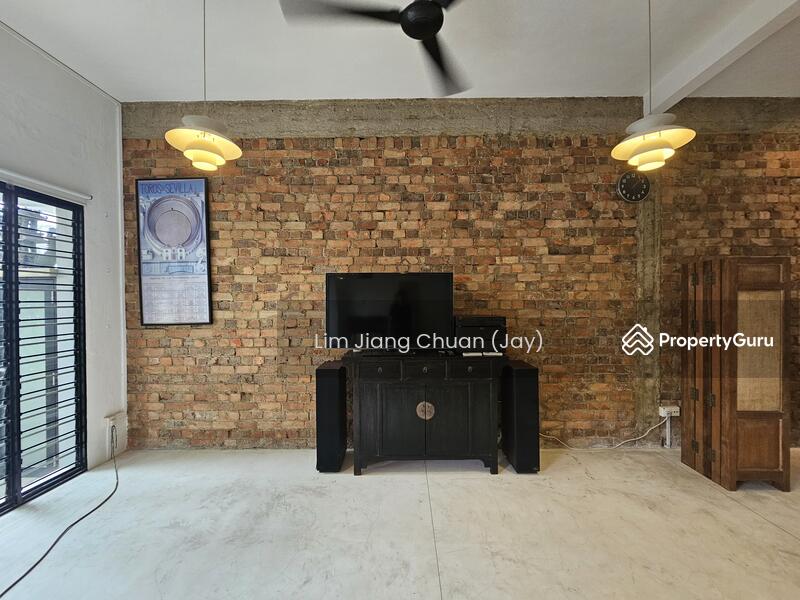 For Rent - Everitt Road