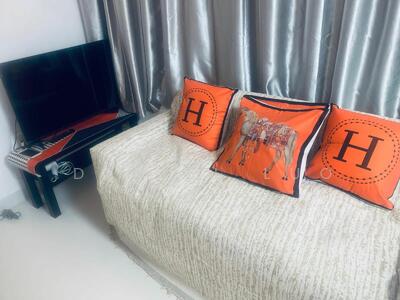 For Rent - Loft @ Nathan