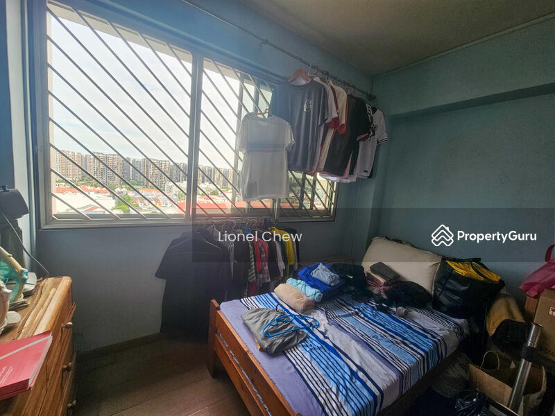 For Sale - 425 Serangoon Avenue 1