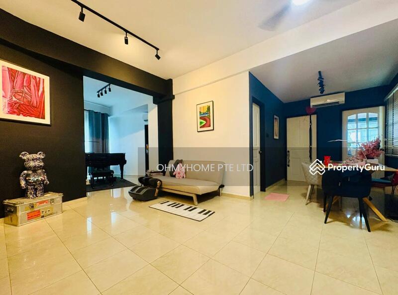 For Sale - Thomson Imperial Court