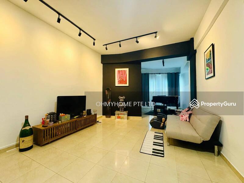 For Sale - Thomson Imperial Court
