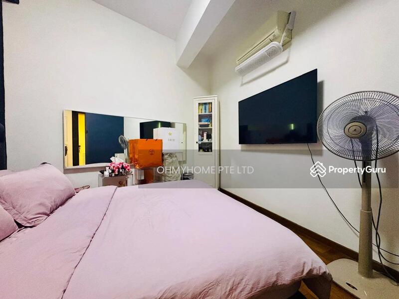 For Sale - Thomson Imperial Court