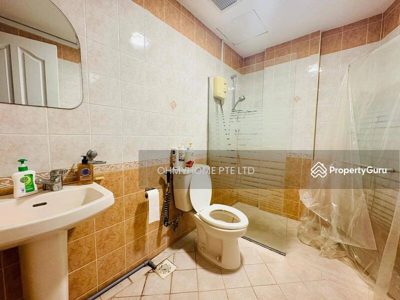For Sale - Thomson Imperial Court