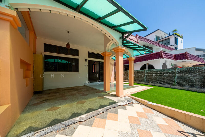 For Sale - Kembangan Estate