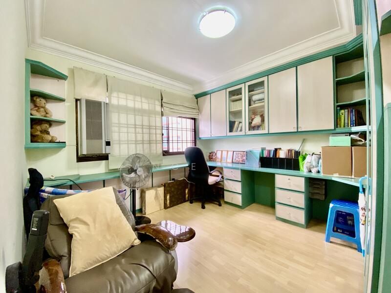 For Sale - 789 Woodlands Avenue 6