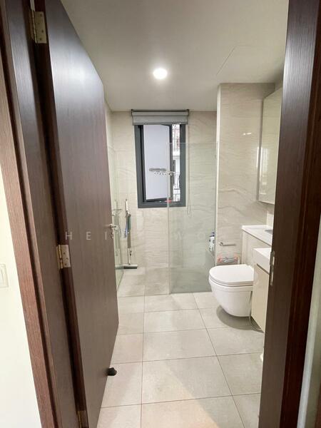 Signature At Yishun, 29 Yishun Street 51, 3 Bedrooms, 1,098 sqft, Executive Condominium For Rent, by Heidi Wong, 60087908 - Bathroom - PropertyGuru.com.sg