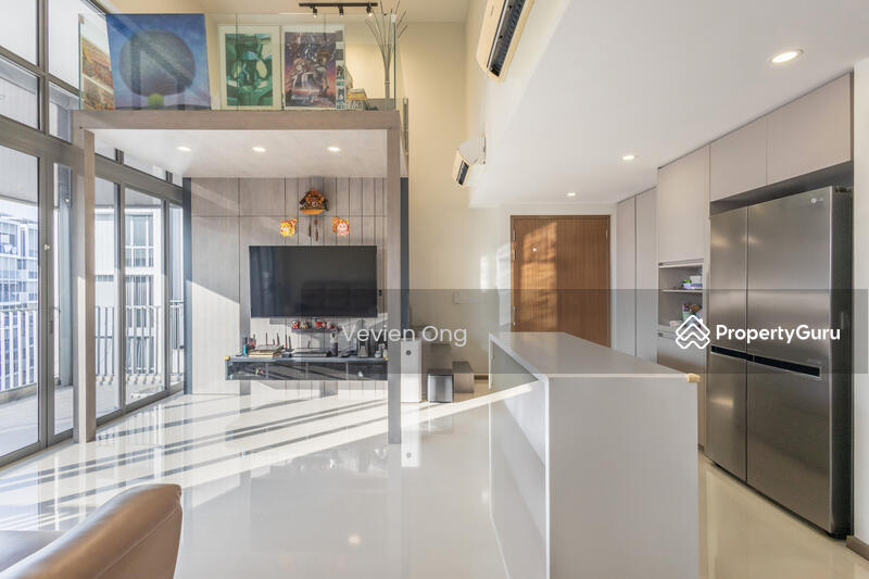 For Sale - The Visionaire