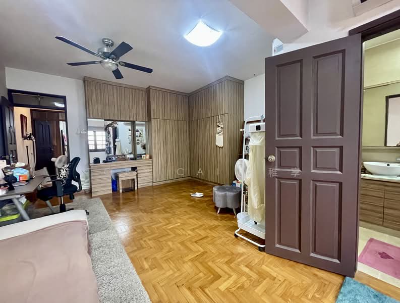 Rosyth Terrace, Rosyth Terrace, 5 Bedrooms, 3,500 sqft, Terraced House For Sale, by Toby Cai 蔡稚享, 60088055 - Bedroom - PropertyGuru.com.sg