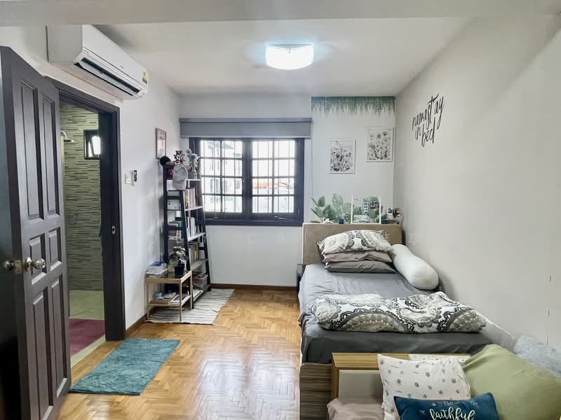 Rosyth Terrace, Rosyth Terrace, 5 Bedrooms, 3,500 sqft, Terraced House For Sale, by Toby Cai 蔡稚享, 60088055 - Bedroom - PropertyGuru.com.sg
