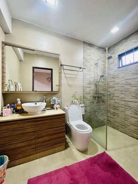 Rosyth Terrace, Rosyth Terrace, 5 Bedrooms, 3,500 sqft, Terraced House For Sale, by Toby Cai 蔡稚享, 60088055 - Bathroom - PropertyGuru.com.sg