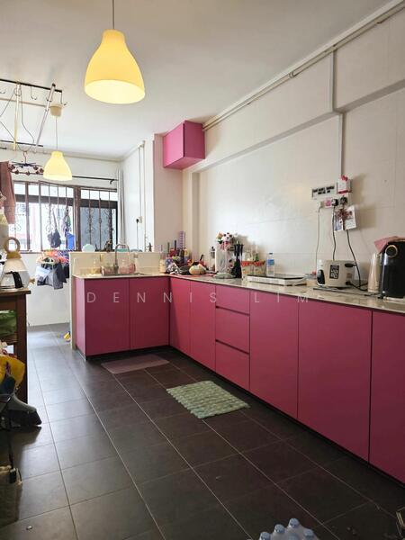 For Sale - 437 Tampines Street 43