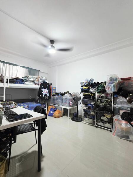 For Sale - 437 Tampines Street 43