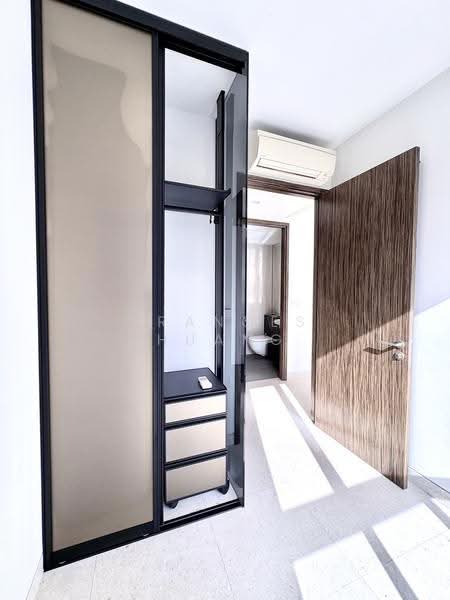 Stellar RV, 408 River Valley Road, Tanglin / Holland / Bukit Timah, 2 Bedrooms, 581 sqft, Condominium For Rent, by Frances Huang, 60088197 - Common Bedroom - PropertyGuru.com.sg