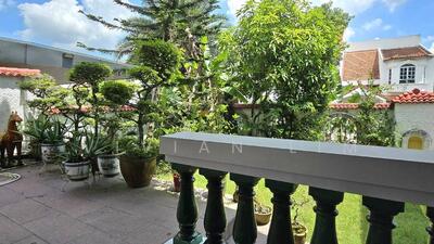 For Sale - Springleaf Garden