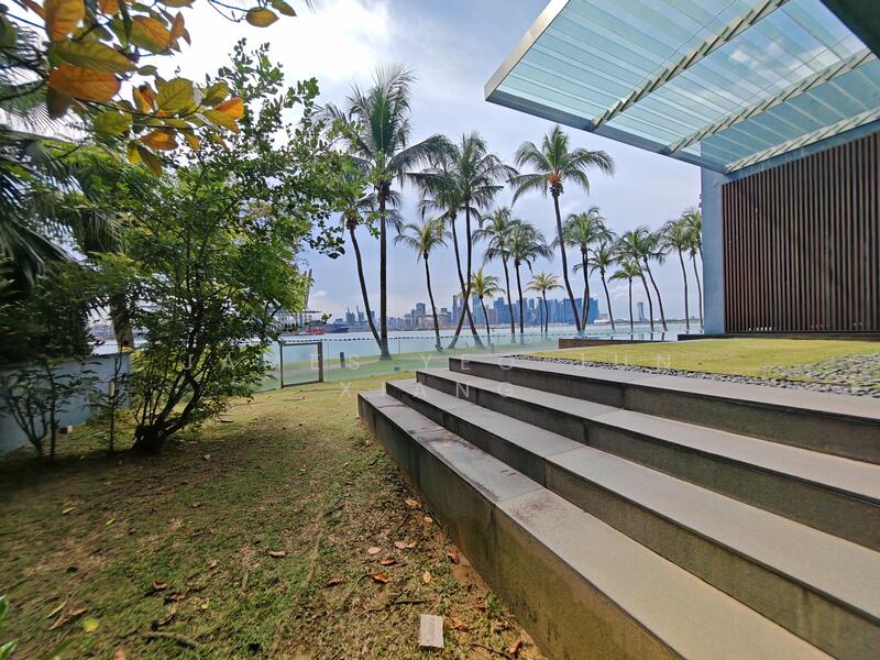 Ocean Drive Luxury Living - Enjoy the Ocean Breeze, Ocean Drive, 5 Bedrooms, 8,500 sqft, Bungalow House For Rent, by James Yeo Jun Xiang, 60088280 - PropertyGuru.com.sg