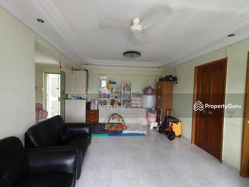 For Rent - 393 Tampines Avenue 7