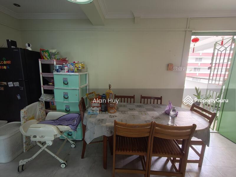 For Rent - 393 Tampines Avenue 7