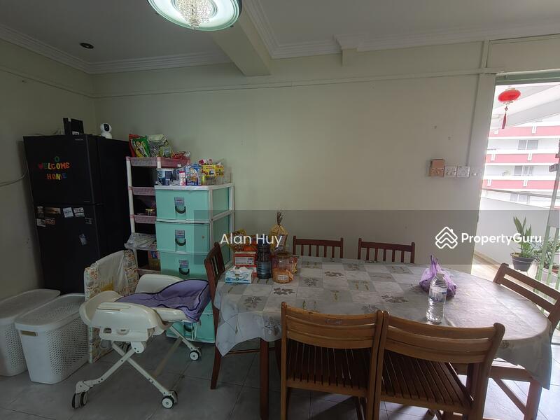 For Rent - 393 Tampines Avenue 7