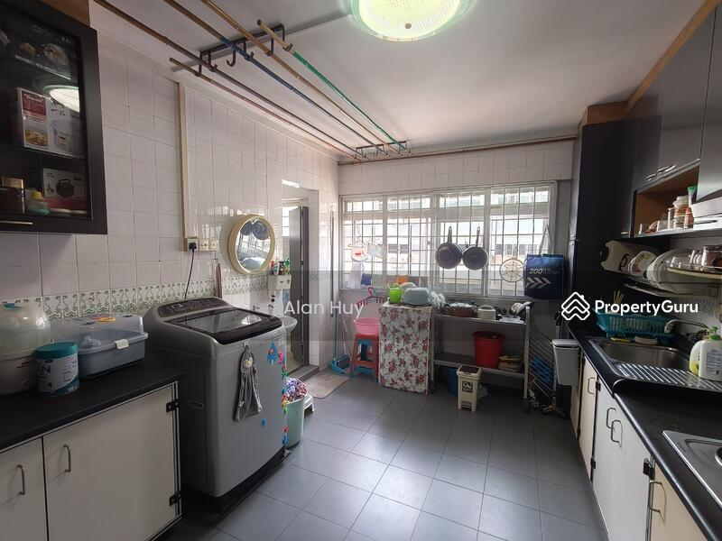 For Rent - 393 Tampines Avenue 7