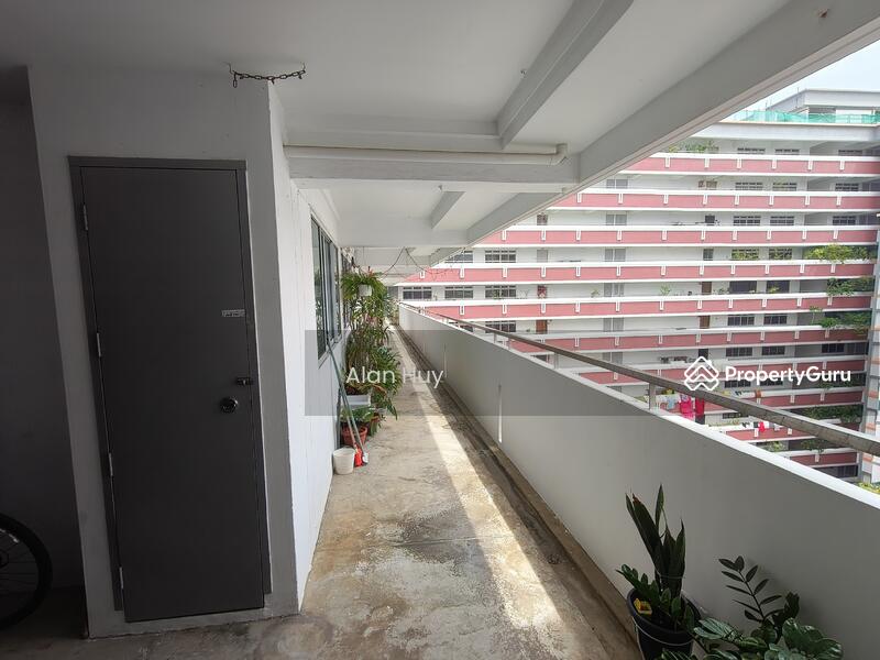 For Rent - 393 Tampines Avenue 7