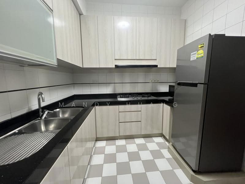 Changi Court, 698 Upper Changi Road East, Bedok / Upper East Coast, 3 Bedrooms, 1,163 sqft, Condominium For Rent, by Mandy Huang, 60088466 - Kitchen - PropertyGuru.com.sg
