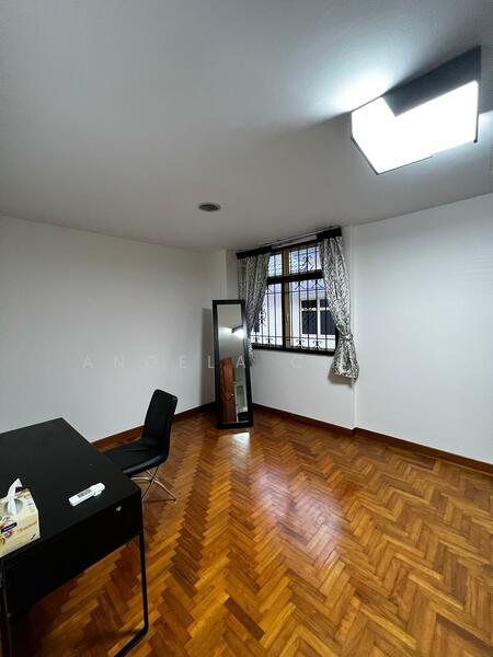 JALAN ARIF, Henley Garden, 5 Bedrooms, 2,850 sqft, Terraced House For Sale, by Angela Chan, 60088502 - Study - PropertyGuru.com.sg