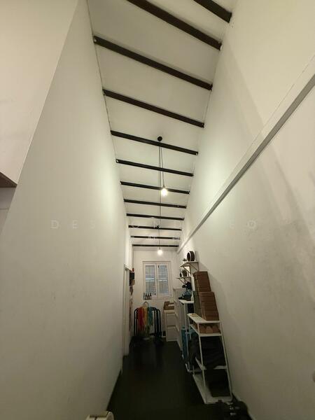 Bugis/Haji Lane/Arab Street, , 700 sqft, Shop / Shophouse For Rent, by Desmond Yeo, 60088630 - Corridor - CommercialGuru.com.sg