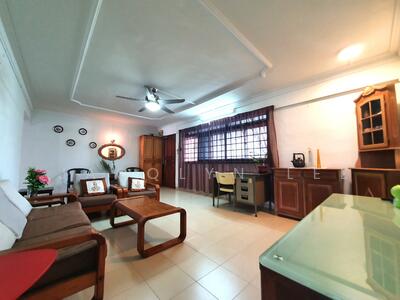 For Rent - 213 Serangoon Avenue 4