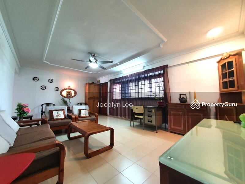 For Rent - 213 Serangoon Avenue 4
