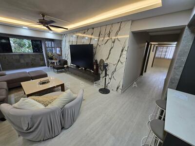 For Sale - 427 Tampines Street 41