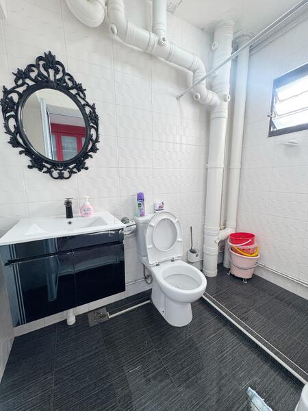 Common Bathroom