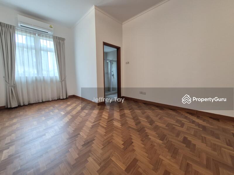 For Rent - One Tree Hill
