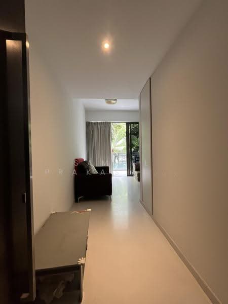 The Inflora, 59 Flora Drive, Changi Airport / Changi Village, 1 Bedroom, 463 sqft, Condominium For Rent, by Samuel Prakash S/O Joseph Asirvatham, 60088916 - Hallway - PropertyGuru.com.sg
