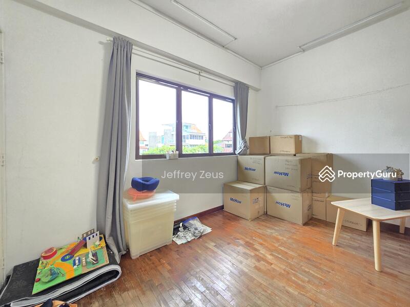 For Rent - Excelsior Gardens
