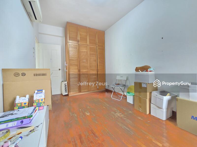 For Rent - Excelsior Gardens