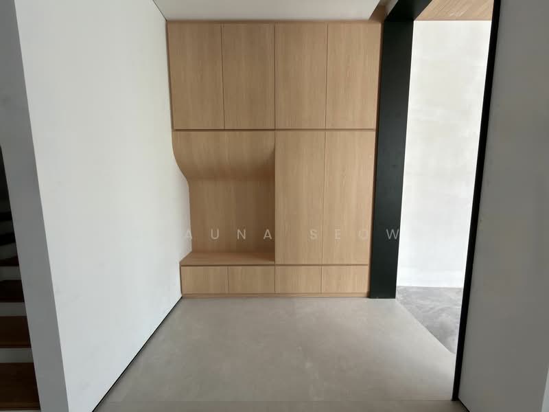 Brand new freehold, 2.5 storey with lift! TOP soon! Terraced House For Sale at S$ 6,400,000 | PropertyGuru Singapore