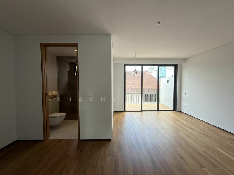 Brand new freehold, 2.5 storey with lift! TOP soon! Terraced House For Sale at S$ 6,400,000 | PropertyGuru Singapore