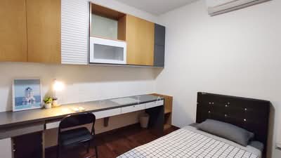 For Rent - The Floravale