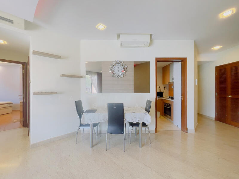 For Sale - Sunshine Plaza