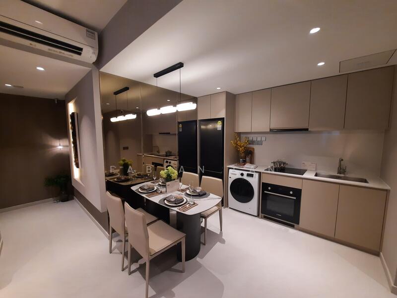 Freehold Good Schools, , 3 Bedrooms, 1,023 sqft, Apartment For Sale, by Fabian Tan, 60089274 - Kitchen - PropertyGuru.com.sg